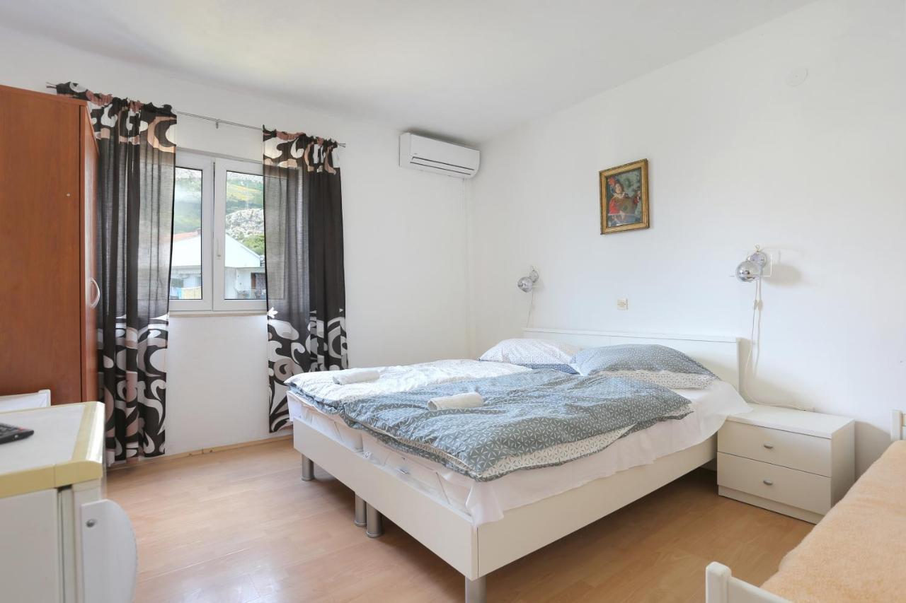 Apartment Tucepi 2676B 외부 사진
