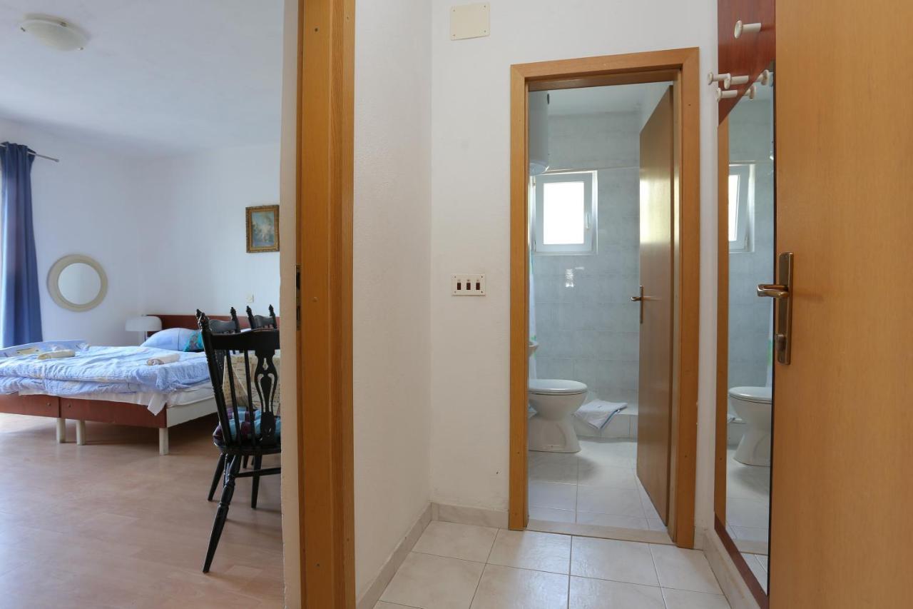 Apartment Tucepi 2676B 외부 사진